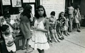 Breakfast Line on Park Street